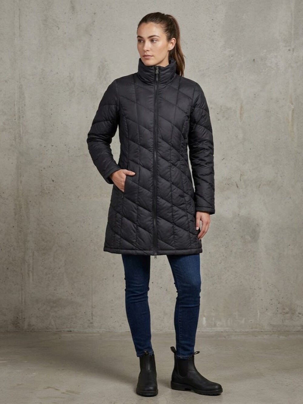 Patagonia Black Mid-length, packable, Quilted Puffer Coat